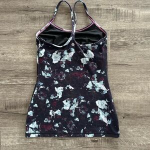 Women's Lululemon Tank Top 4